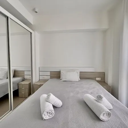 Sun Arenales By United Renters Lejlighed